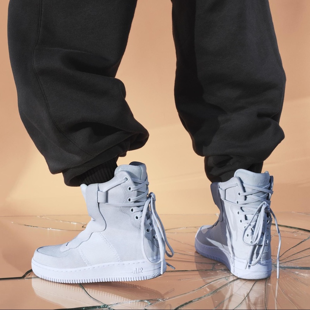Nike Air Force 1 Rebel X